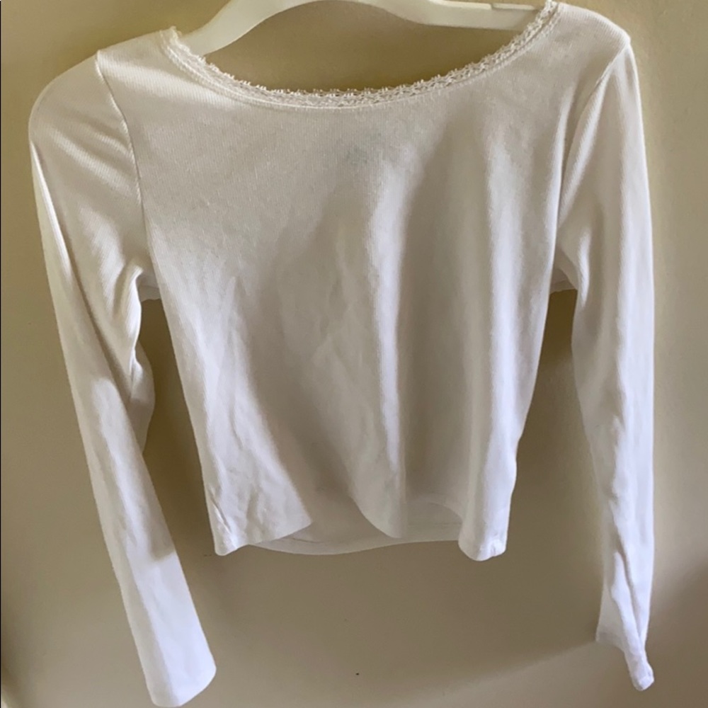 Long sleeve crop top